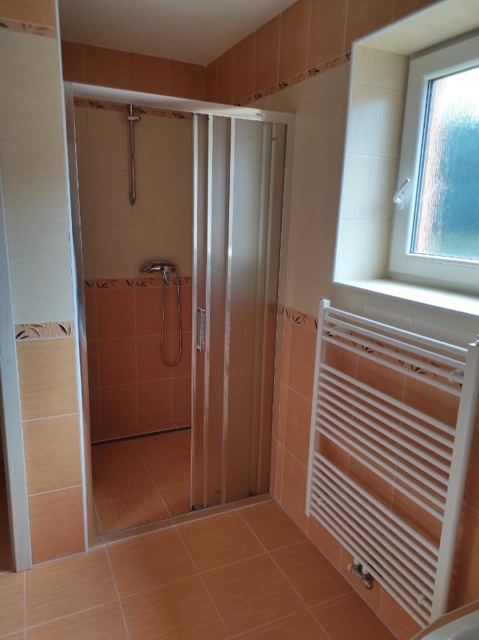 Domecek U Lesa Villa Humpolec Buitenkant foto