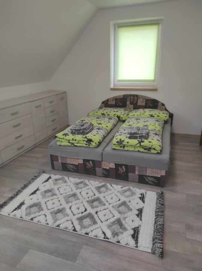 Domecek U Lesa Villa Humpolec Buitenkant foto